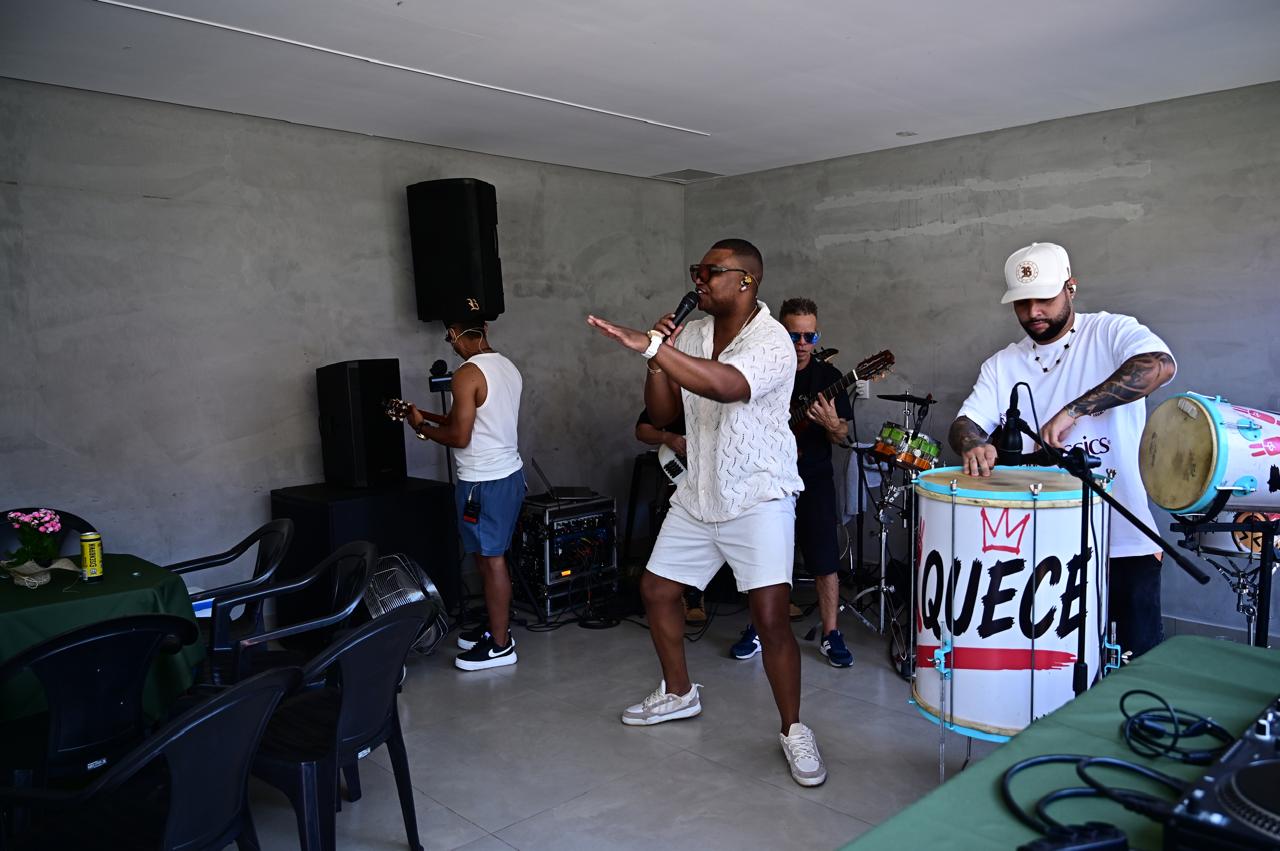 Banda ao vivo